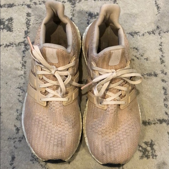 can you put ultra boosts in the washing machine